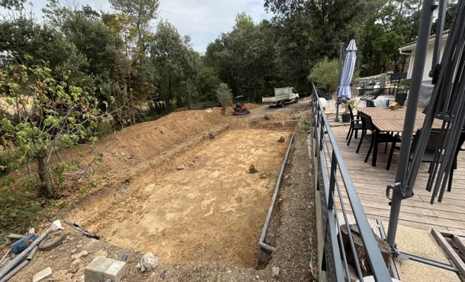 Terrassement Piscine sur la commune de Saint Clément de Rivière, Saint-Clément-de-Rivière, RJ Aménagements Extérieurs