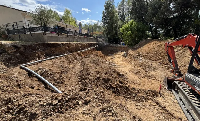 Terrassement Piscine sur la commune de Saint Clément de Rivière, Saint-Clément-de-Rivière, RJ Aménagements Extérieurs